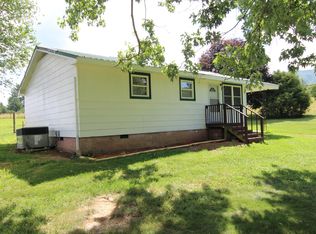 1058 Dillon Rd, Mountain City, TN 37683