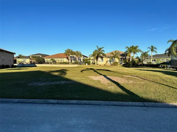 505 Meandering Way #34, Polk City, FL 33868