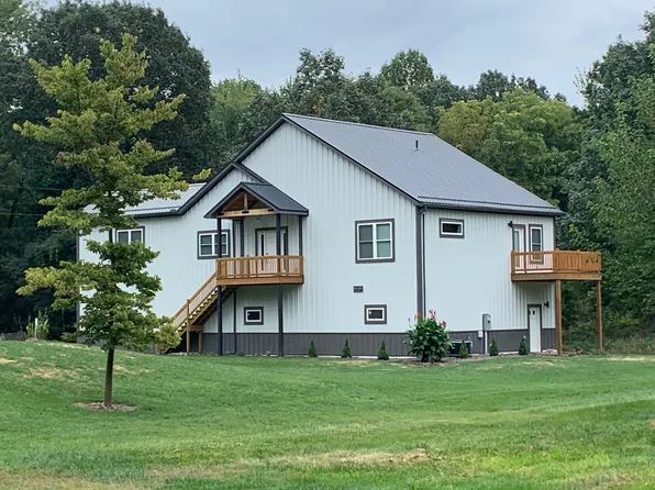 501 Winona Beach Dr, Winona Lake, IN
