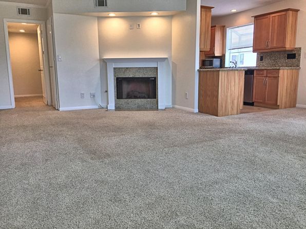 3881 Groton St UNIT 4