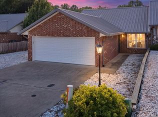 2101 Sandstone Dr, Longview, TX 75605