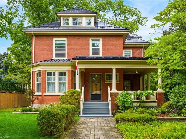 36 Wentworth Ave, Cambridge, ON N1S 1G6