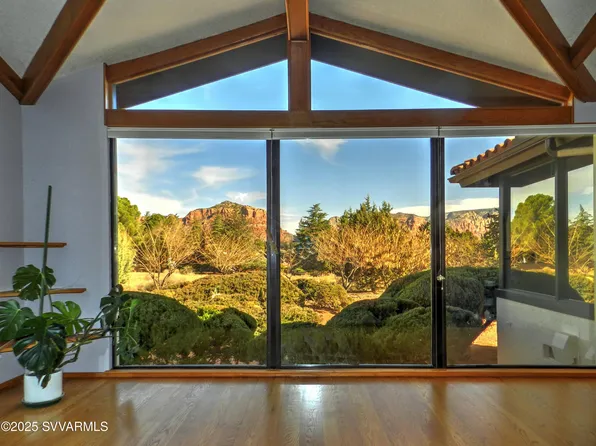 925 E Saddlehorn Road, Sedona, AZ 86351