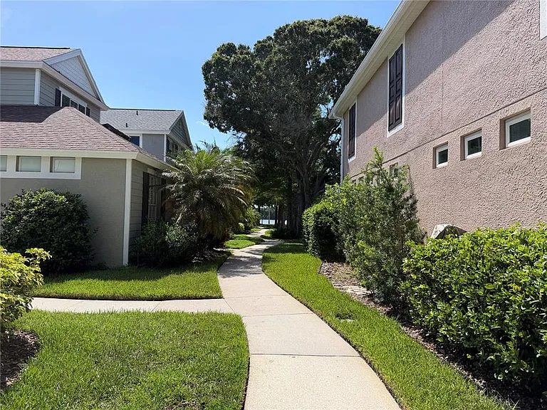 10510 Chilmark Way — Photo 20