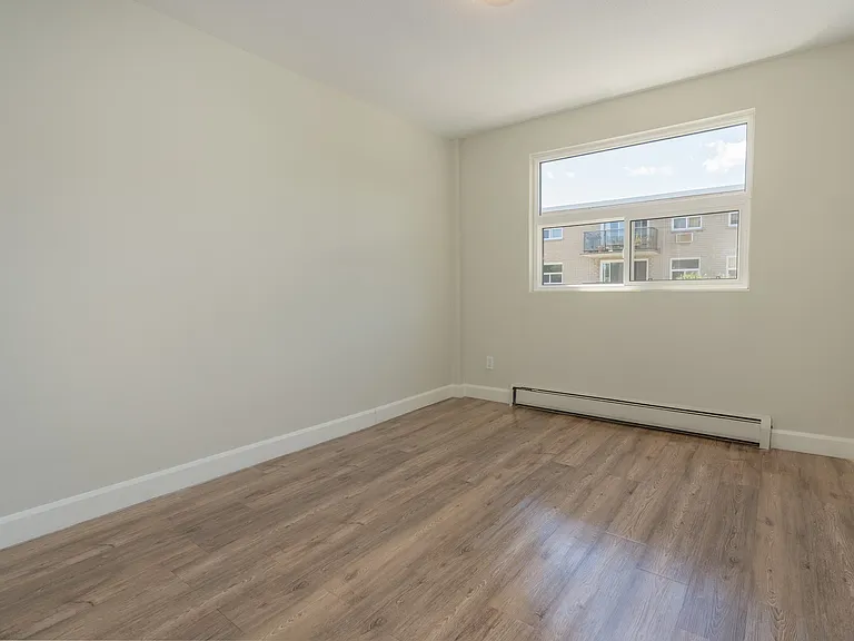225 Capel St — Photo 16