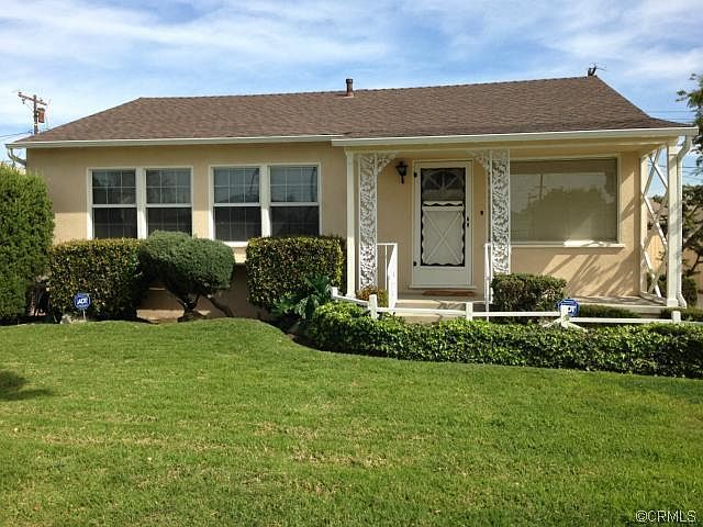 1st image of 16528 Ardath Ave