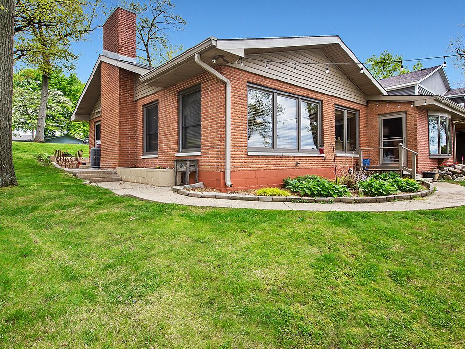 1st image of 70934 Lakeview Dr