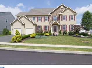 1651 E Thistle Dr, Wyomissing, PA