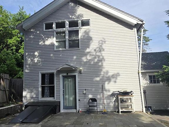 3rd image of 82-84 Ulster Avenue