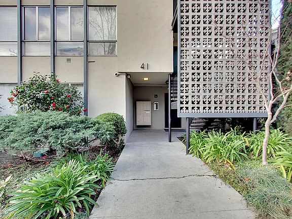 3rd image of 41 Moss Ave APT 103