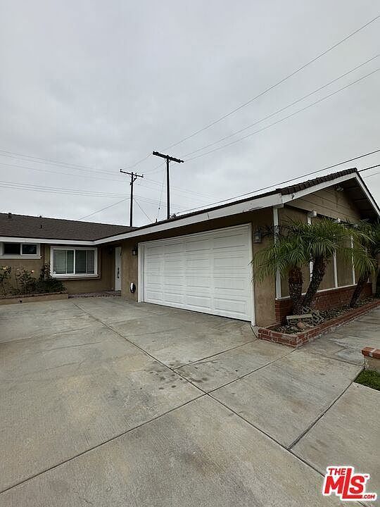 1st image of 6402 Anthony Ave