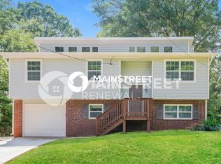 2535 Kelly Lake Dr, Decatur, GA 30032