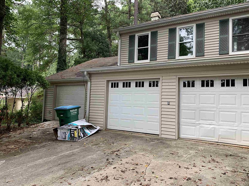 1st image of 3016 Arden Way #7
