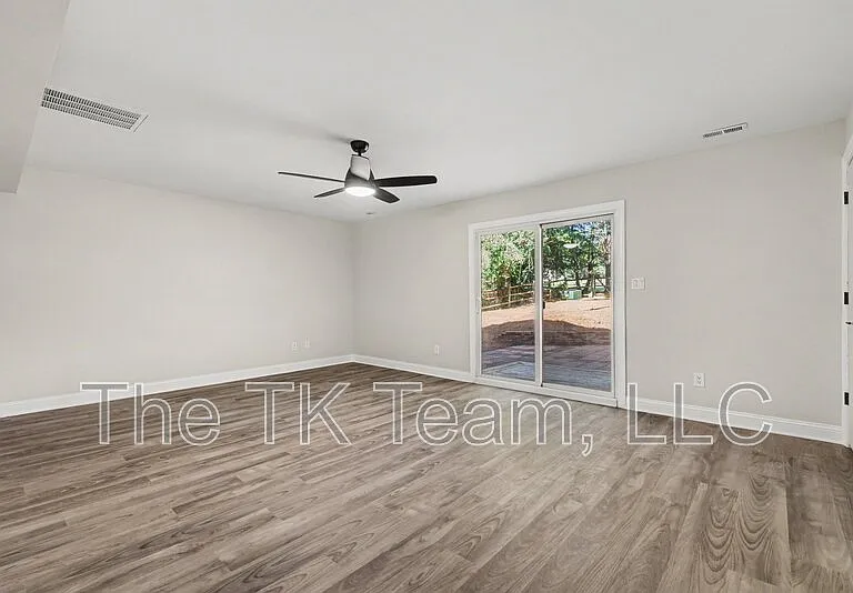 9606 Fairway Ridge Rd — Photo 18