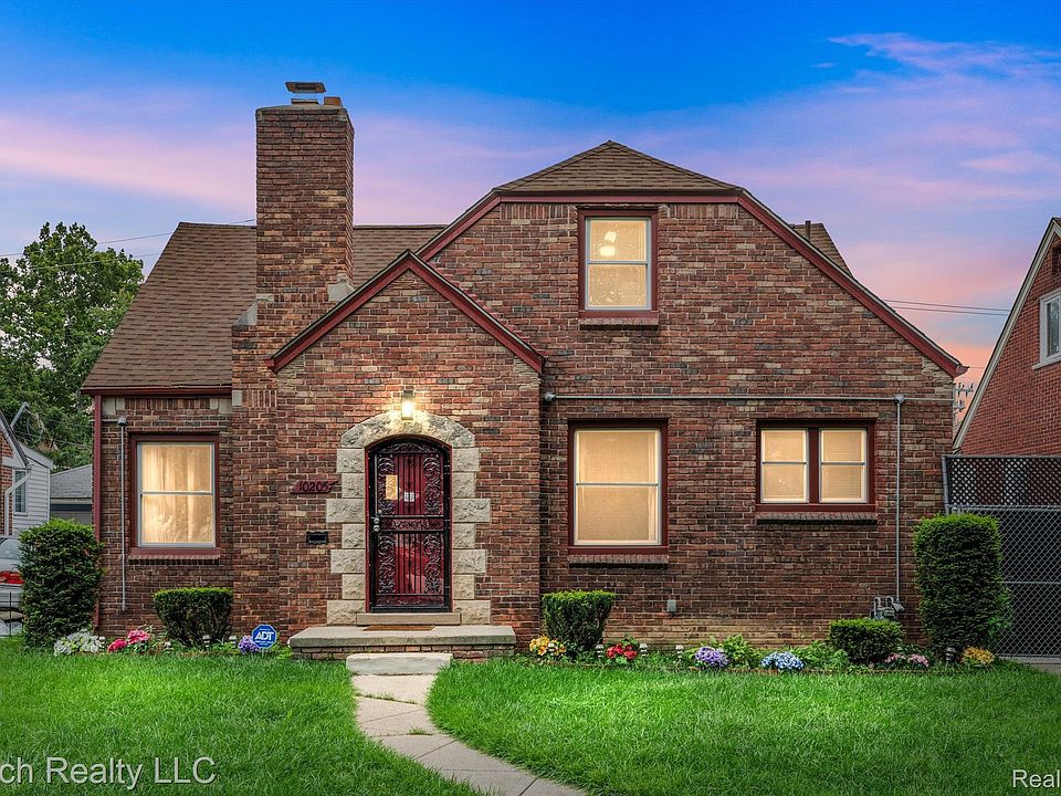 1st image of 10205 W Outer Dr