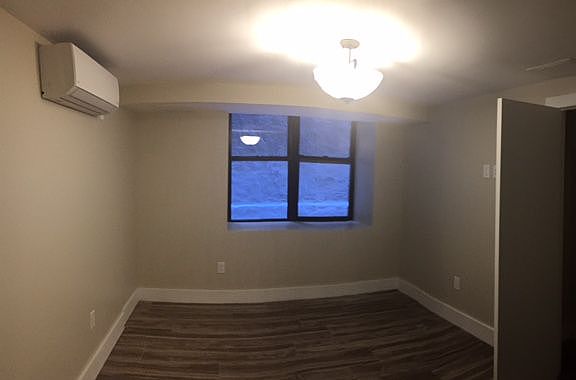 3rd image of 650 Ocean Ave APT D1