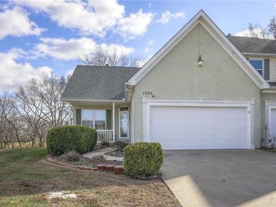 1303 N 158th Ct, Basehor, KS, 66007