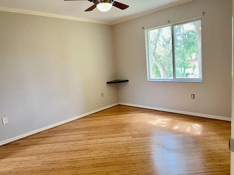 8271 Key Royal Cir — Photo 10