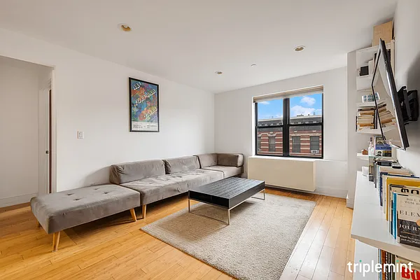 Rented by Triplemint | media 8