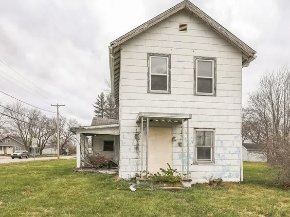 2922 S Nebraska St, Marion, IN 46953