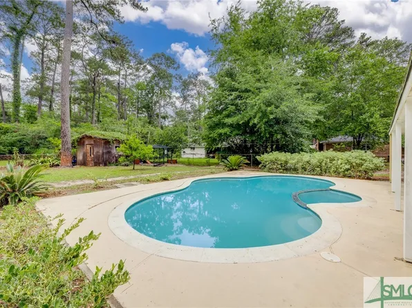 9240 Garland Drive, Savannah, GA 31406