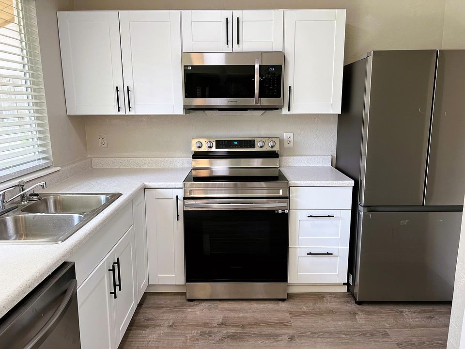 1st image of 6076 S Longmore Dr
