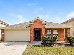 9010 Highland Lodge Ln, Houston, TX 77044