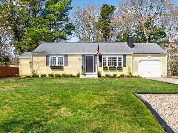 55 Seth Goodspeeds Way, Barnstable, MA 02630