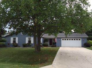 549 Laramie Trce, Kendallville, IN 46755