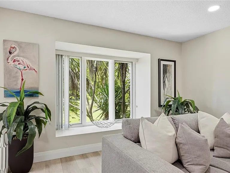 428 Meadowlark Ln #B — Photo 4
