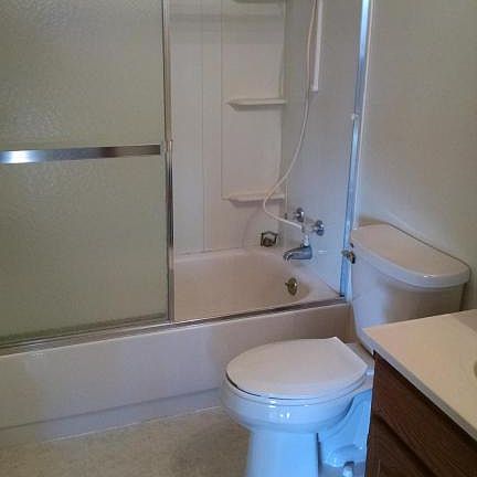 2nd image of 234 Nowell St W