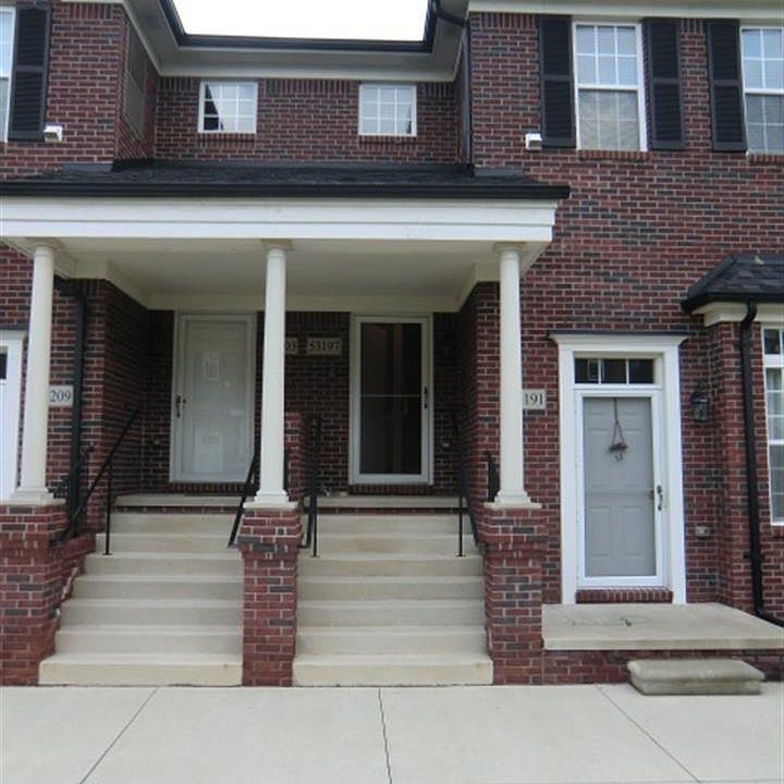 1st image of 53197 E Providence Dr