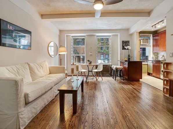 405 W 23rd St APT 2L, New York, NY 10011
