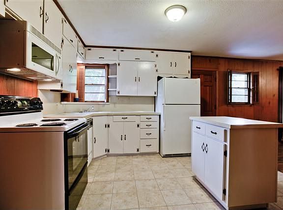 5th image of 9716 Cloister Dr