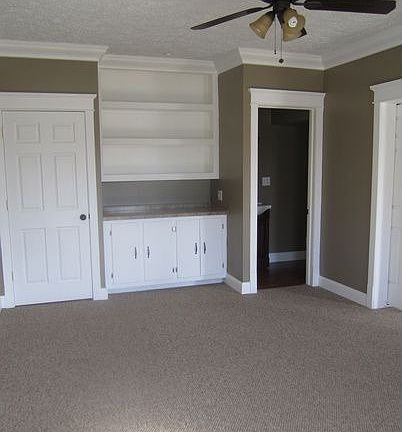 4th image of 840 Park Ave