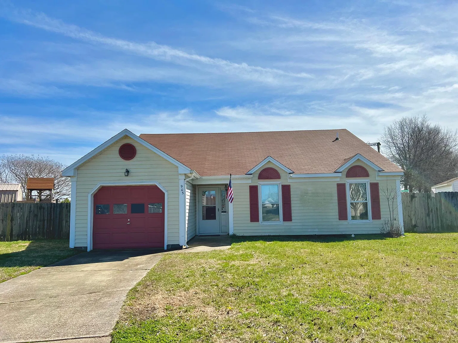 905 Chaka Ct — Photo 1