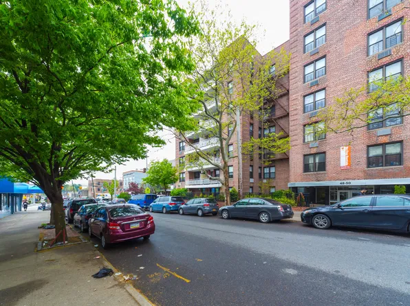 48-50 38th Street image 4 of 13