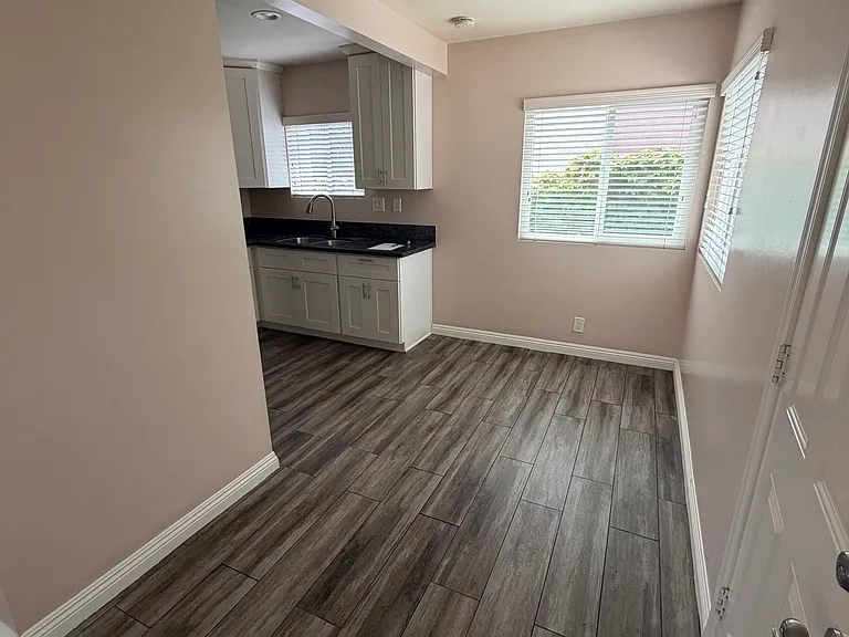 412 E Lime Ave #412 — Photo 5