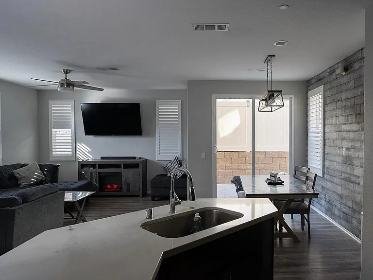 3952 Boulder Dr — Photo 6