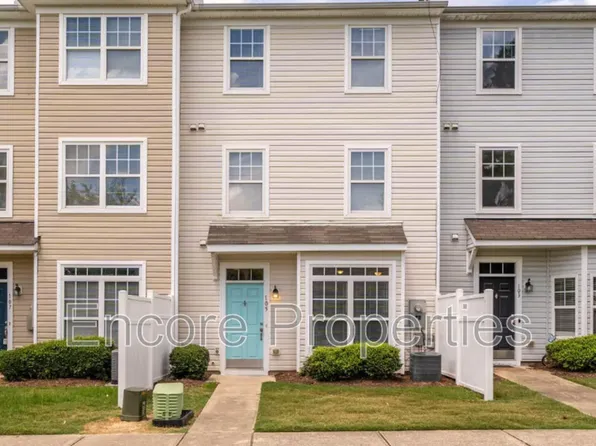 1211 Canyon Rock Ct Unit 105, Raleigh, NC 27610