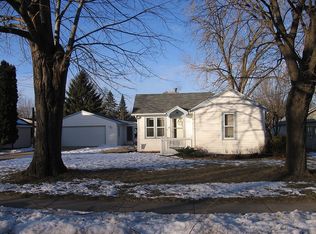 1622 E Pauline St, Appleton, WI 54911