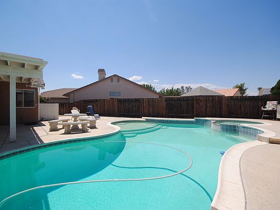 2nd image of 14140 Piedmont Dr