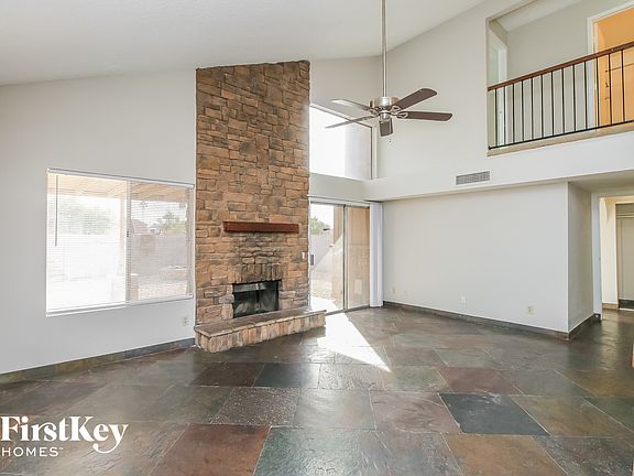 2nd image of 3941 W Denver St