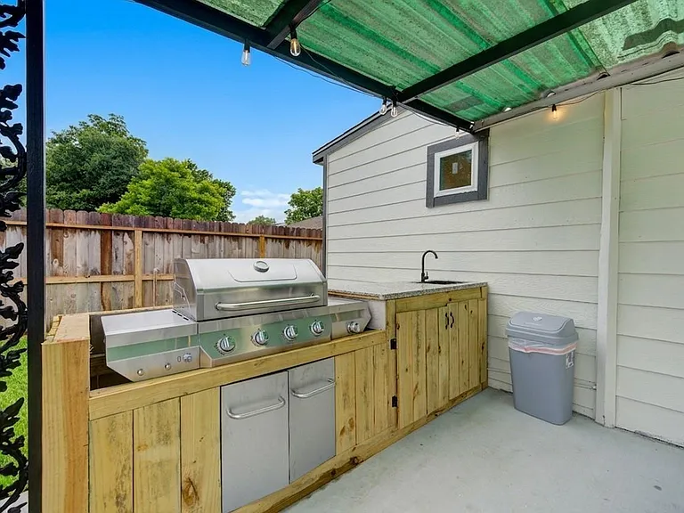 12434 Mylla St — Photo 42