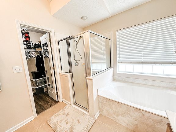 2nd image of 2474 Glassy Water Ln