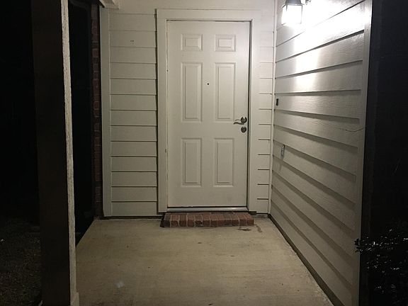 2nd image of 3415 Pheasant Ln