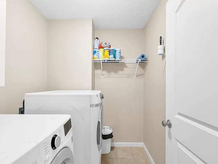 115 Tickseed Ave — Photo 16