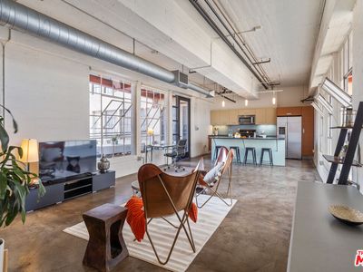 746 S Los Angeles St APT 805, Los Angeles, CA, 90014