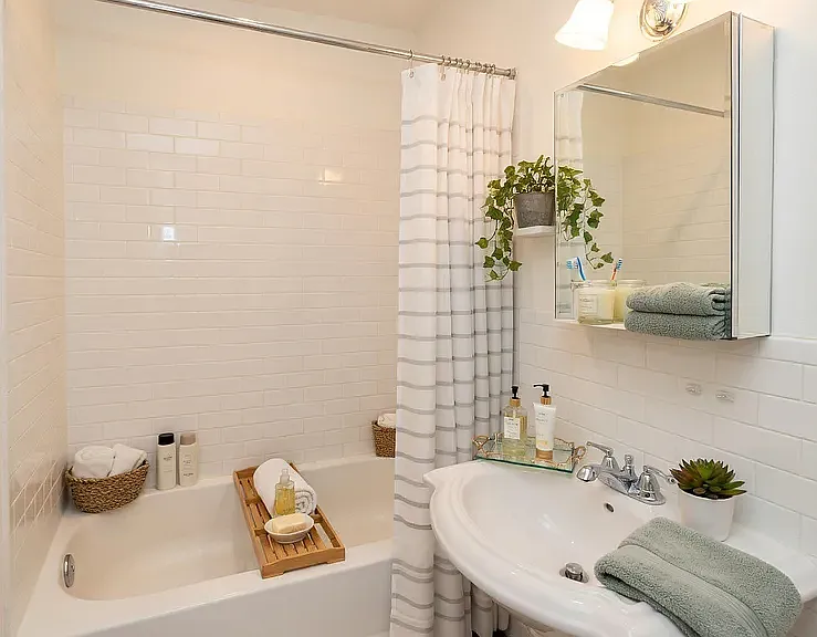 332 E 71st St #3B — Photo 5