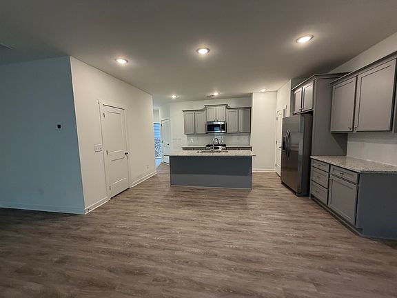 4th image of 1021 Trichur Rd